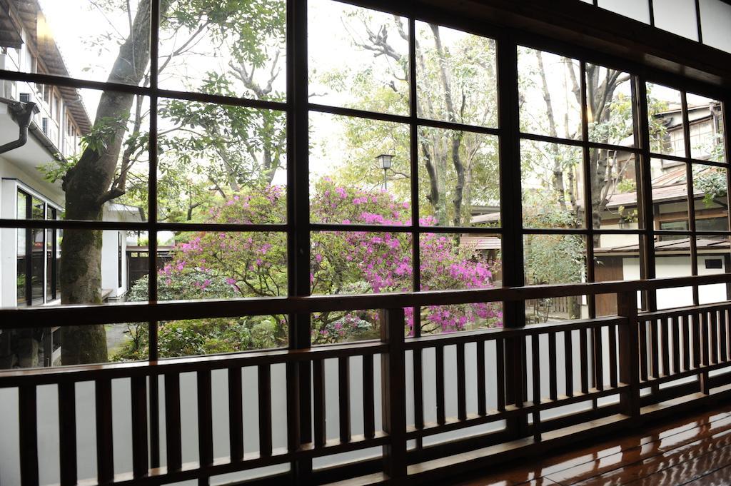 Hitoyoshi Ryokan Exterior foto