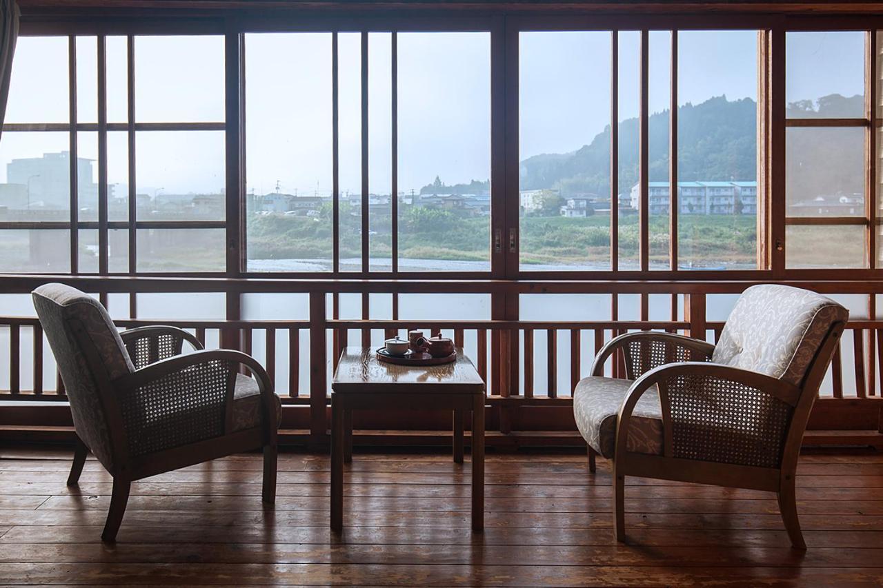 Hitoyoshi Ryokan Exterior foto